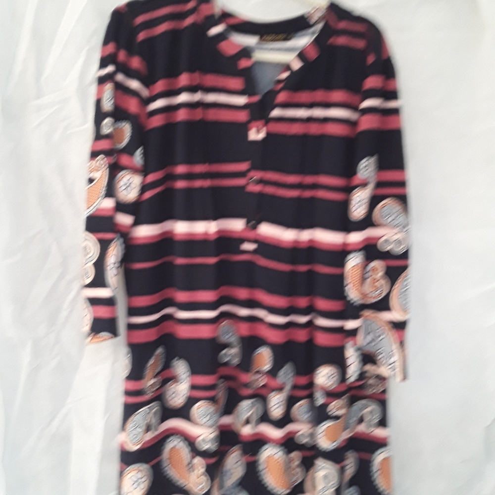 Tunic - Picture 2 of 2